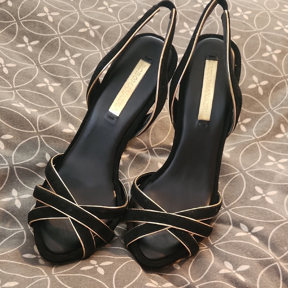 BCBG MAXAZRIA Madelia Black And Gold Suede Heels Women's Size 8 Strappy Designer